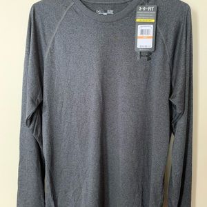 Under Armour Men’s loose compression top